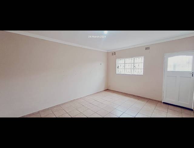 8 BEDROOM FREESTANDING FOR SALE IN NORTHDALE